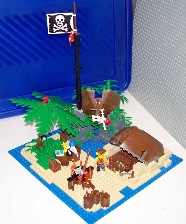pirate_moc_1.jpg