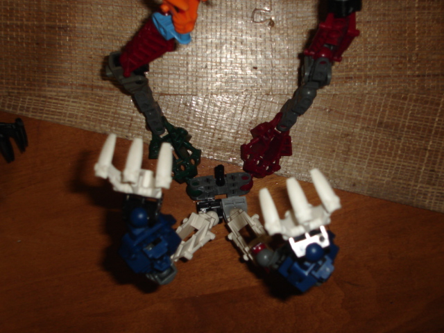 bionicles_002.jpg