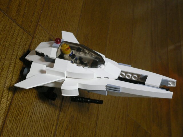 alt-7700_01.jpg