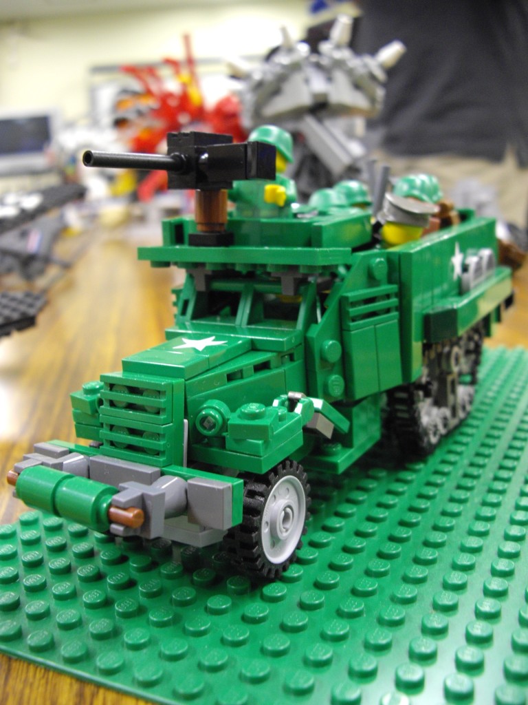 m3halftrack_03.jpg