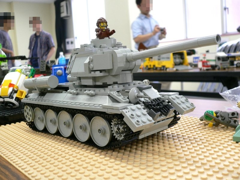 t34_03.jpg