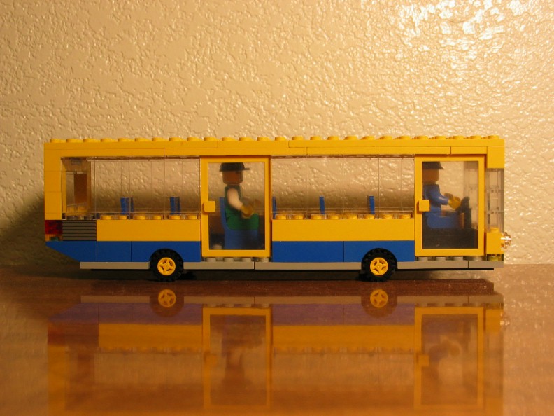 bus02.jpg
