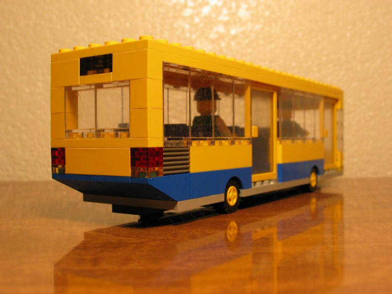 bus03.jpg