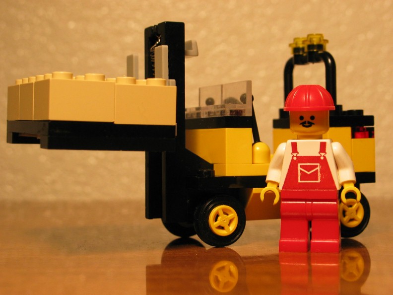 forklift.jpg