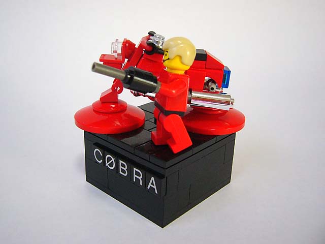 01cobra.jpg