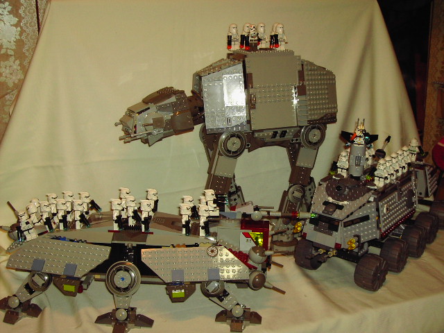 big-3set-001.jpg