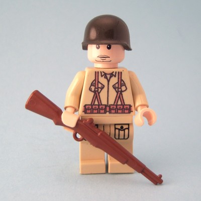 wwiiparatrooper.jpg