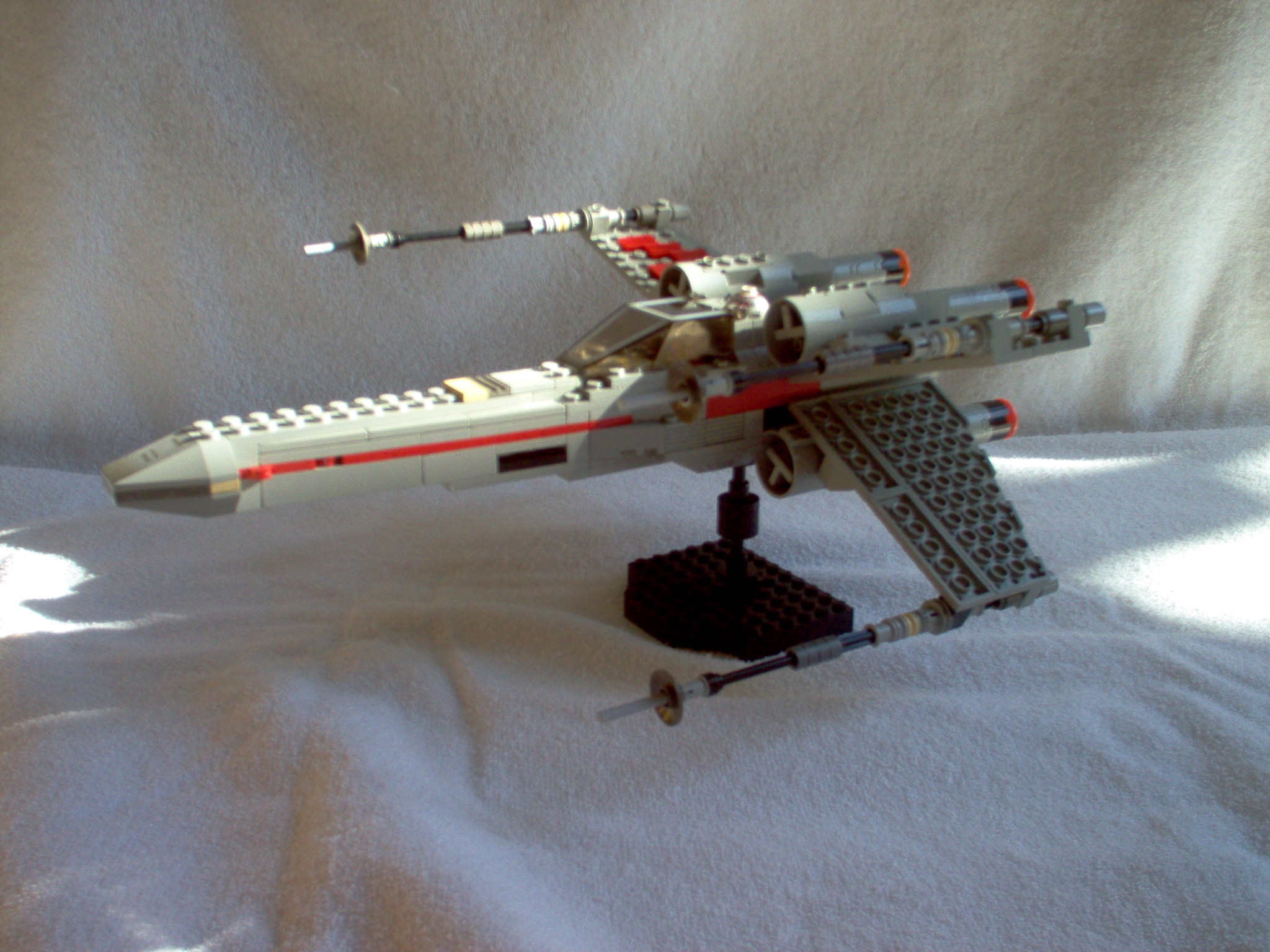 x-wing_3_001.jpg
