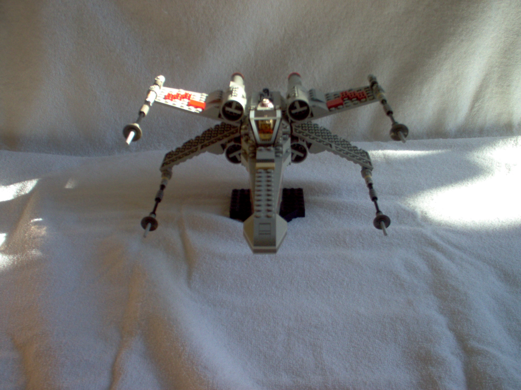 x-wing_3_002.jpg