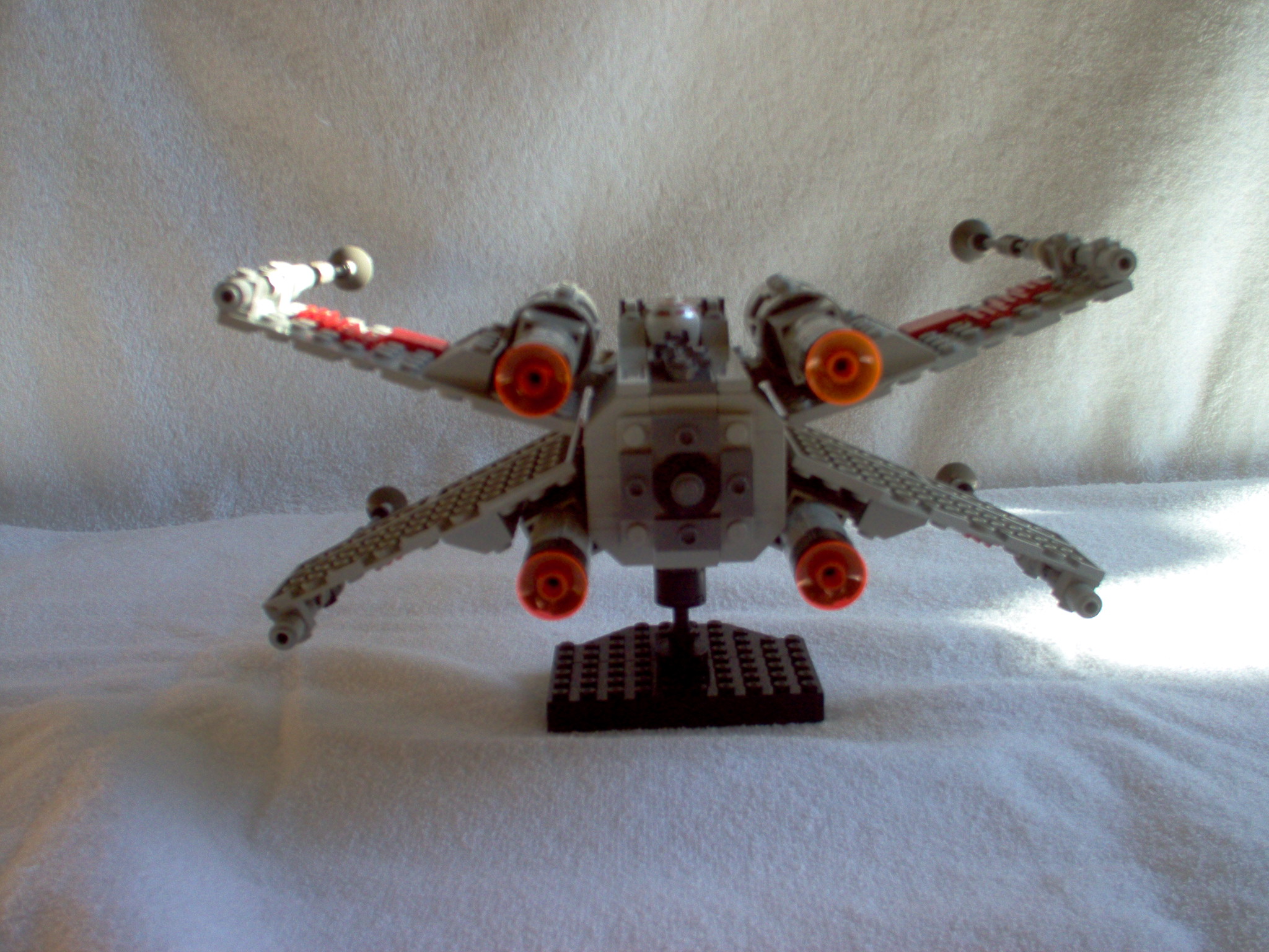 x-wing_3_004.jpg