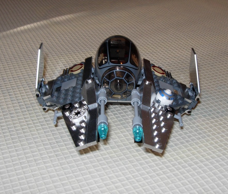 custom-jedi-starfighters-013a-chrome.jpg