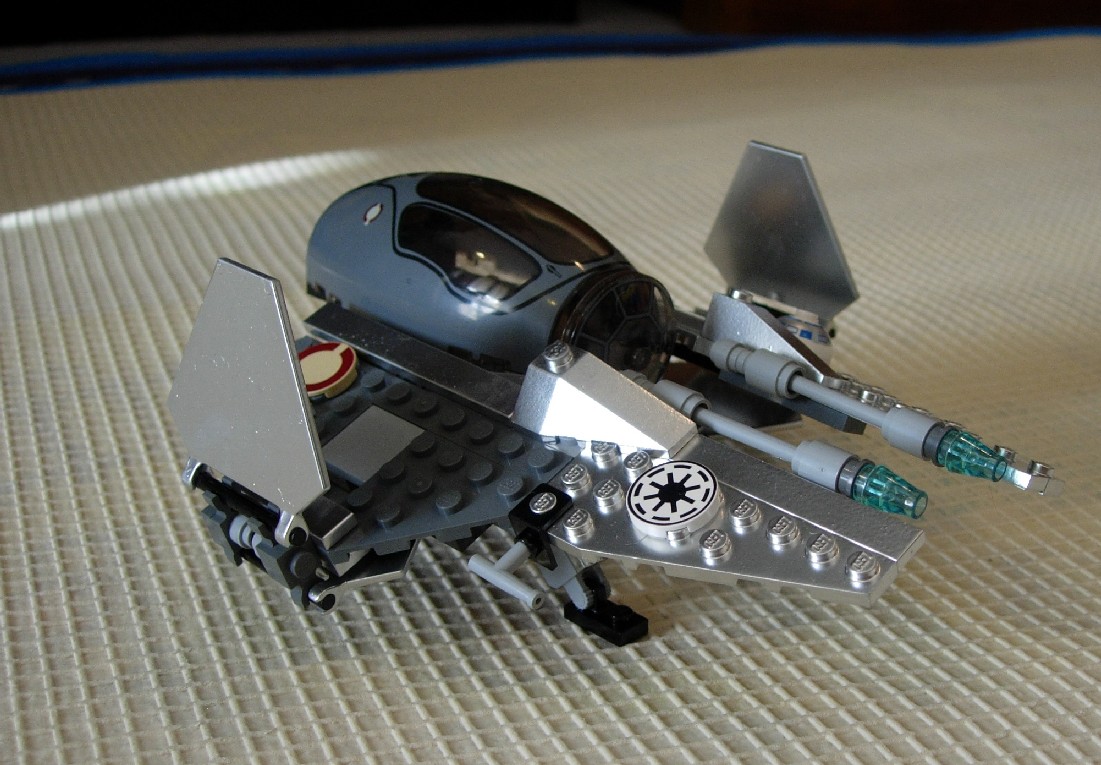 custom-jedi-starfighters-013b-chrome.jpg