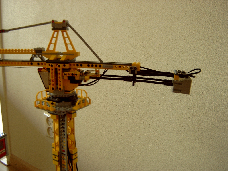 7905_motorized03.jpg
