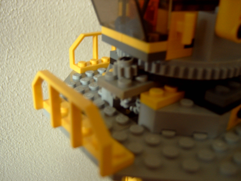 7905_motorized05.jpg