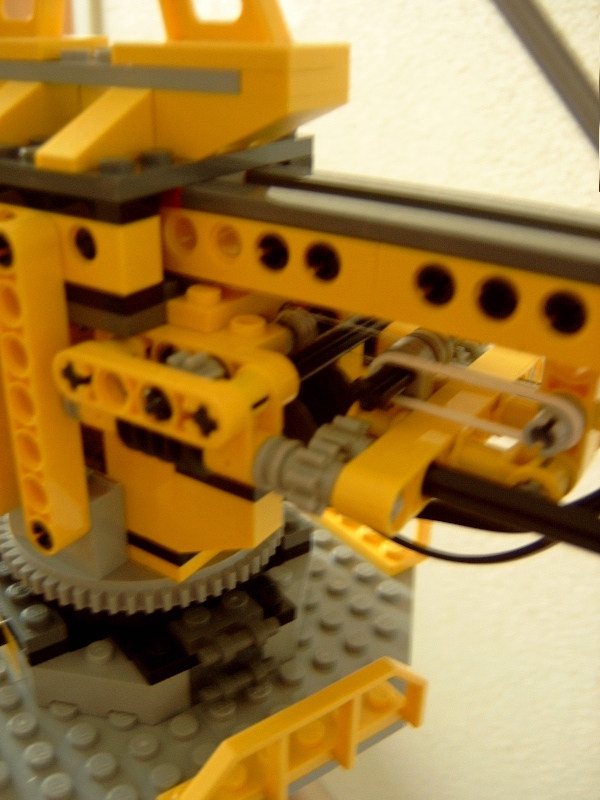 7905_motorized06.jpg