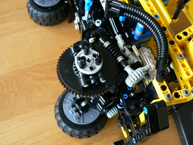 detail_wheel_attachment.jpg