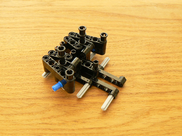 v8-011.jpg
