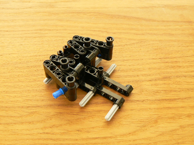 v8-012.jpg