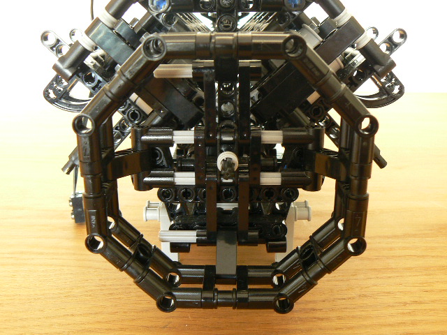 v8-214.jpg