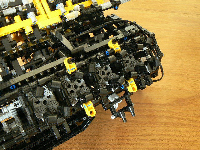 v8-319.jpg