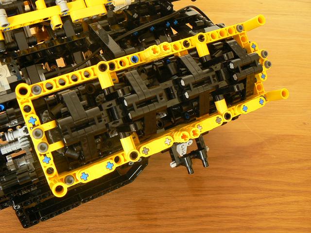 v8-327.jpg