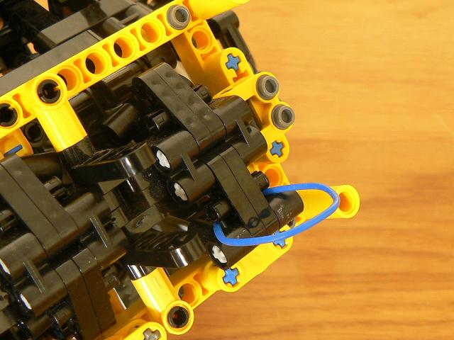 v8-330.jpg