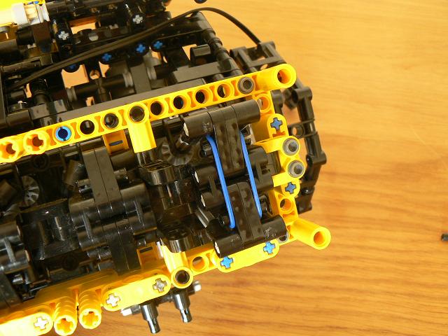 v8-332.jpg