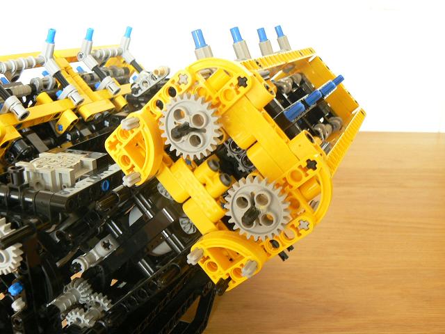 v8-358.jpg