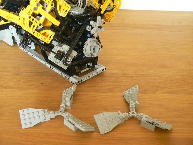 v8-494.jpg
