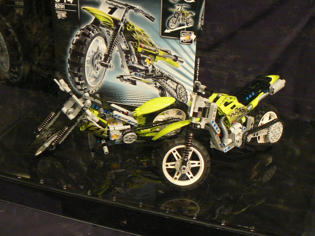 2008_technic_sets_02.jpg