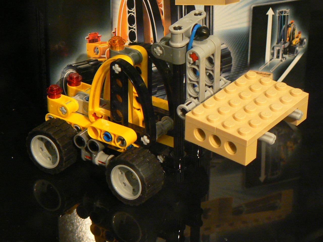 2008_technic_sets_04.jpg