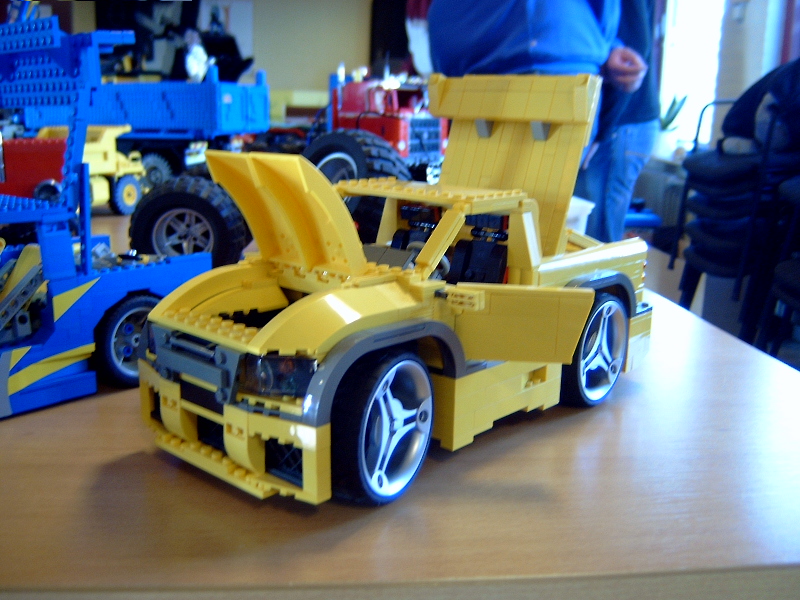 s2300001.jpg