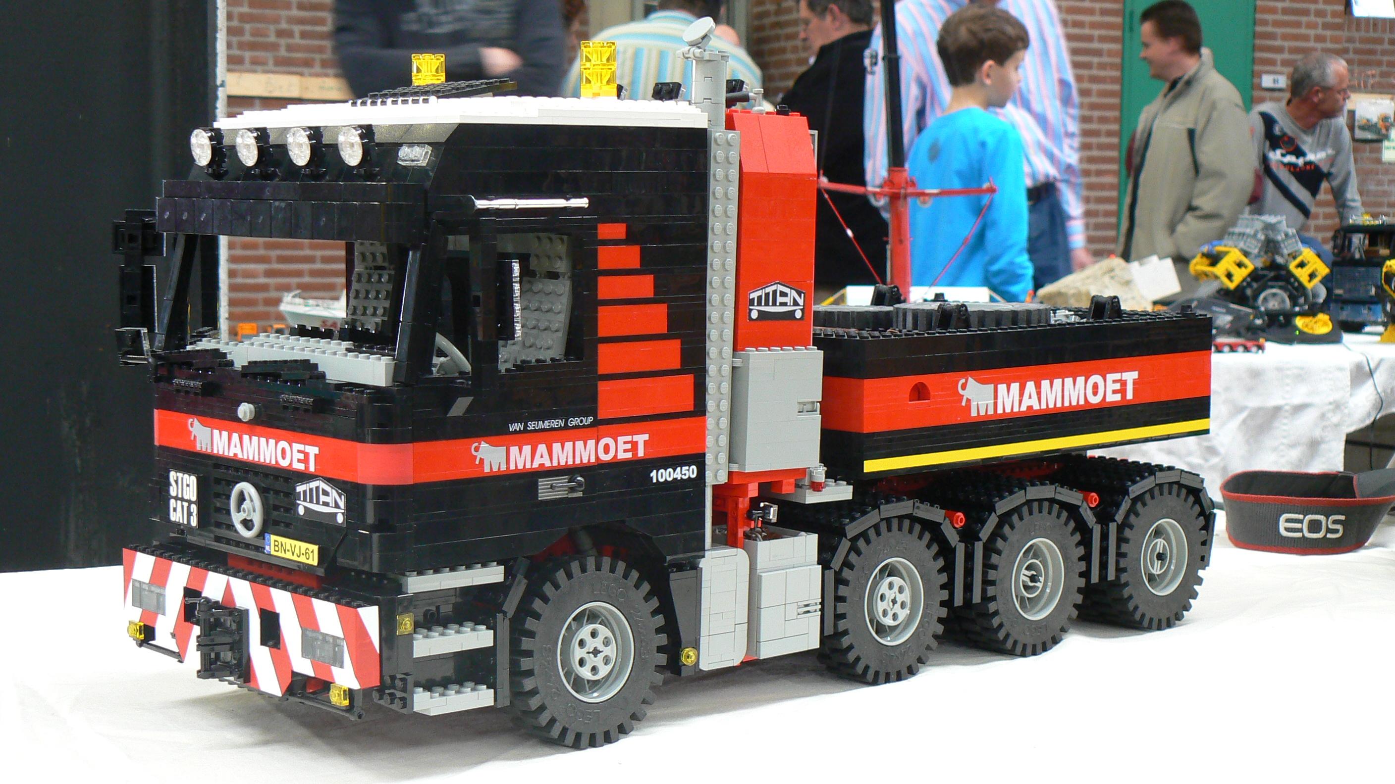mercedes_actros_manmoet02.jpg