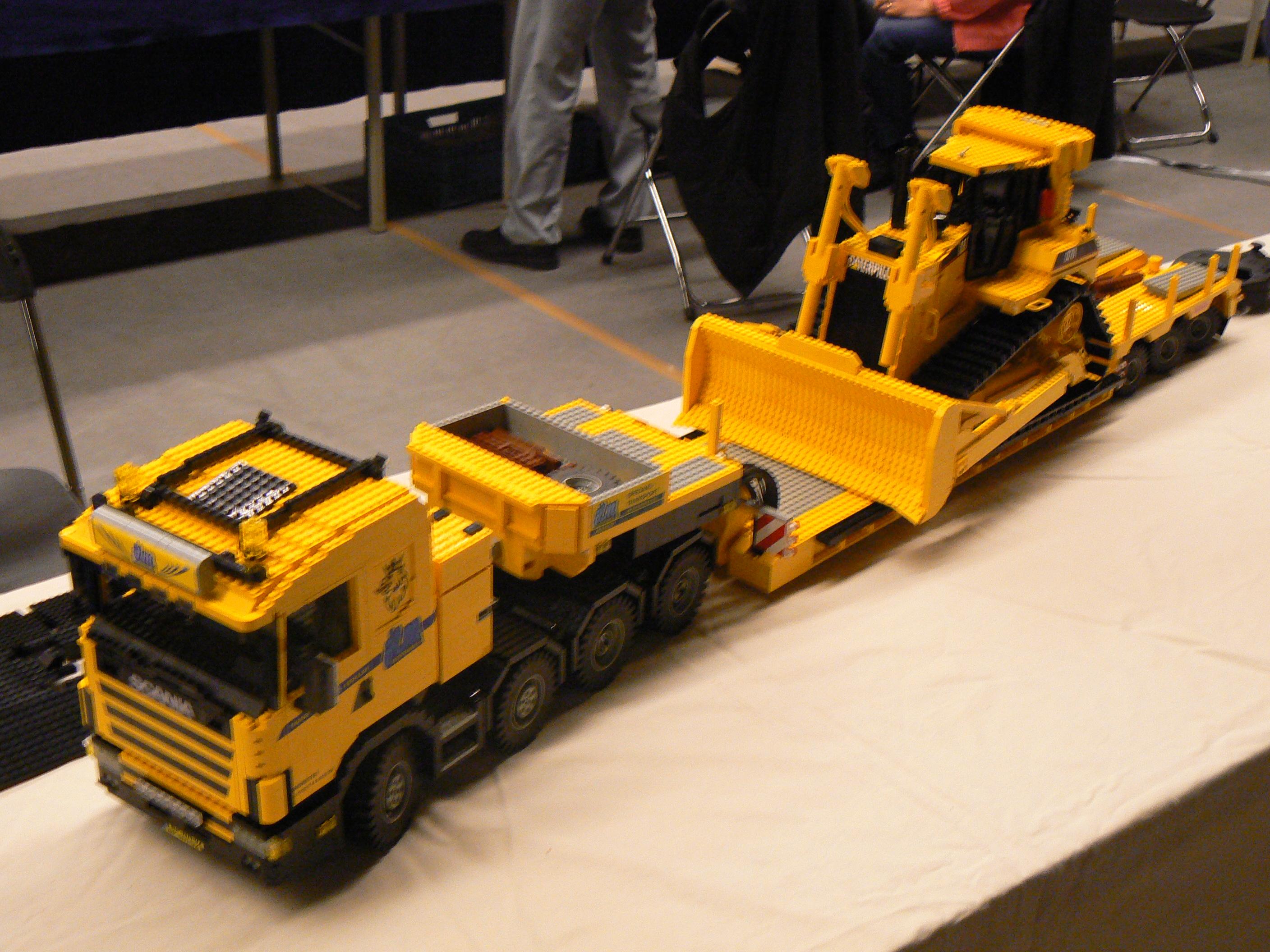 nhmv2008-12.jpg