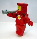 red-spaceman-maxifig-00.jpg