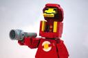 red-spaceman-maxifig-02.jpg