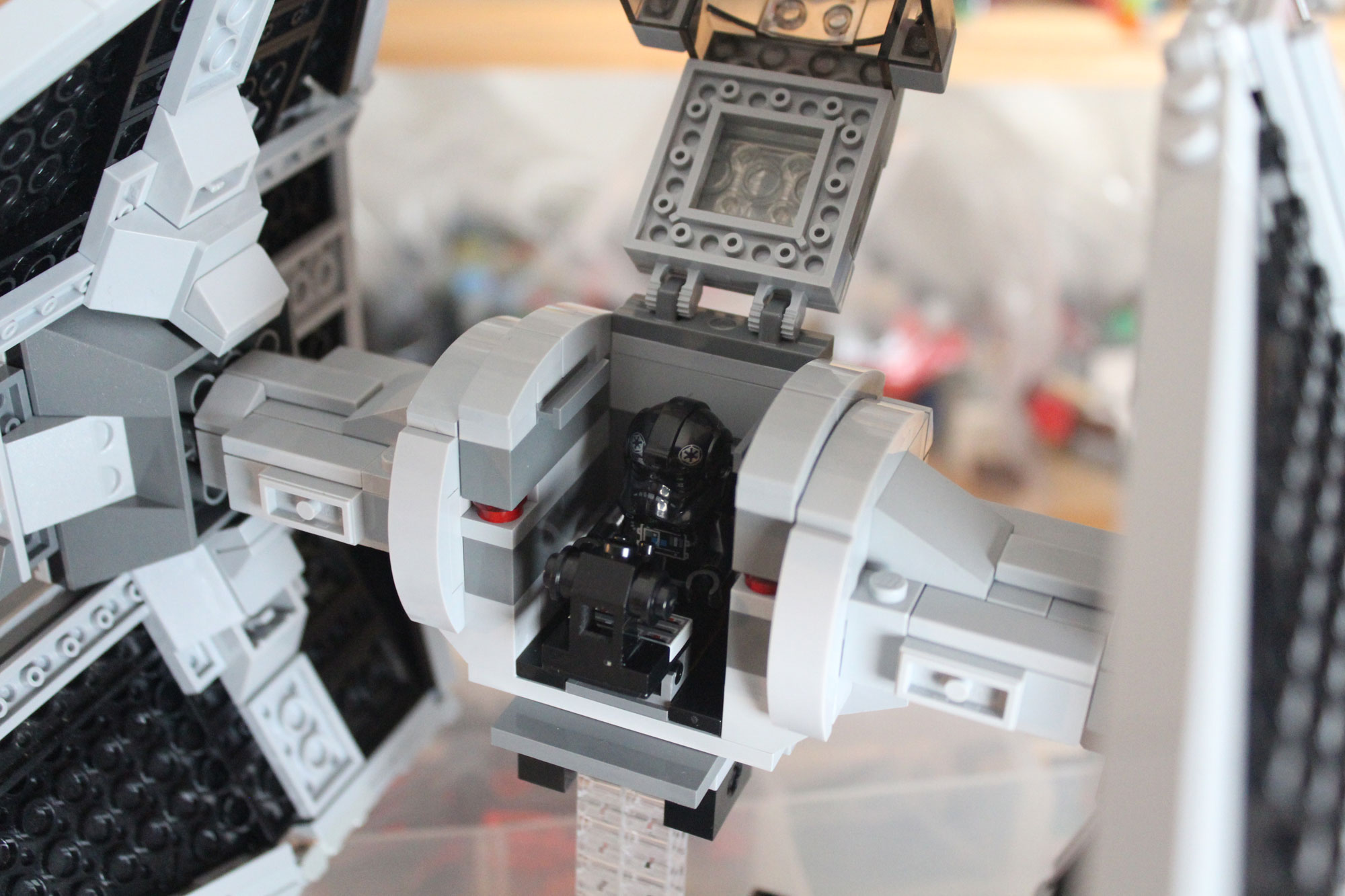 tie-interceptor-cockpit-open.jpg