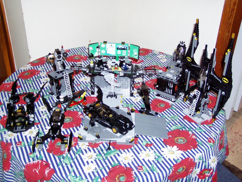 batcave09.jpg