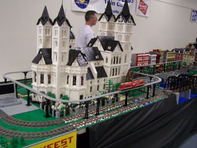 brickfest2005_062.jpg