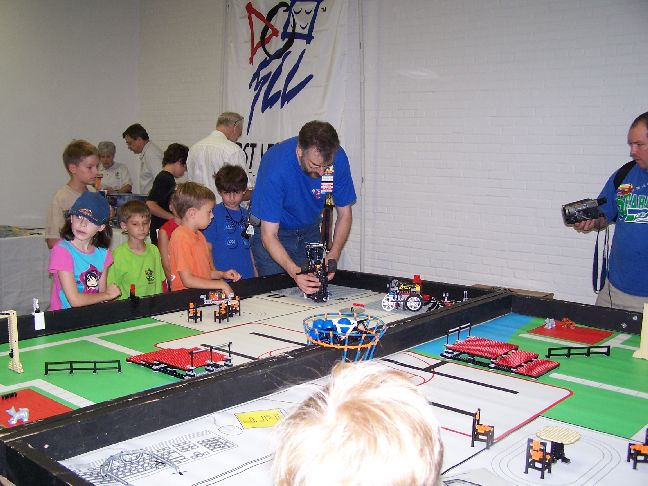 brickfest2005_136.jpg