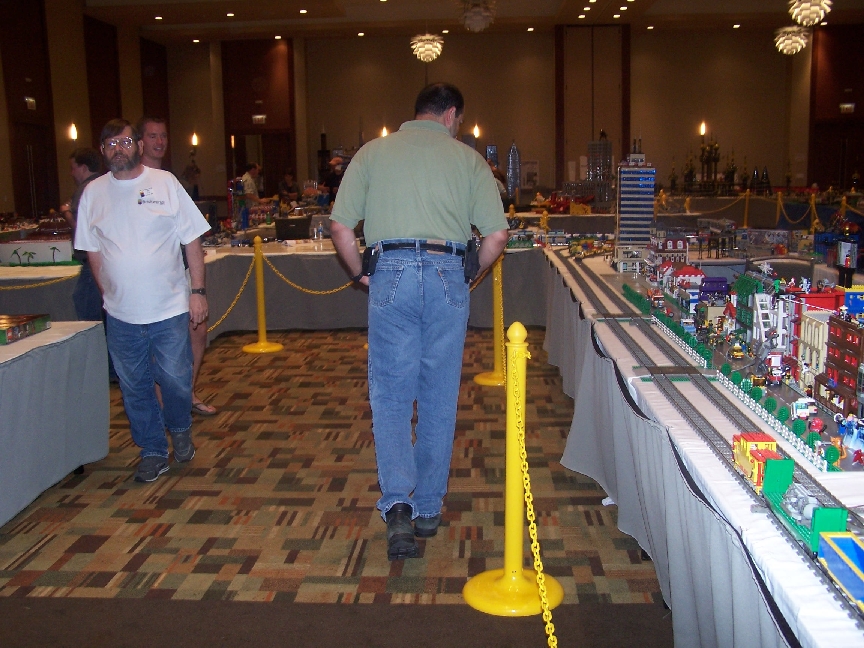 brickworld_2007_028.jpg