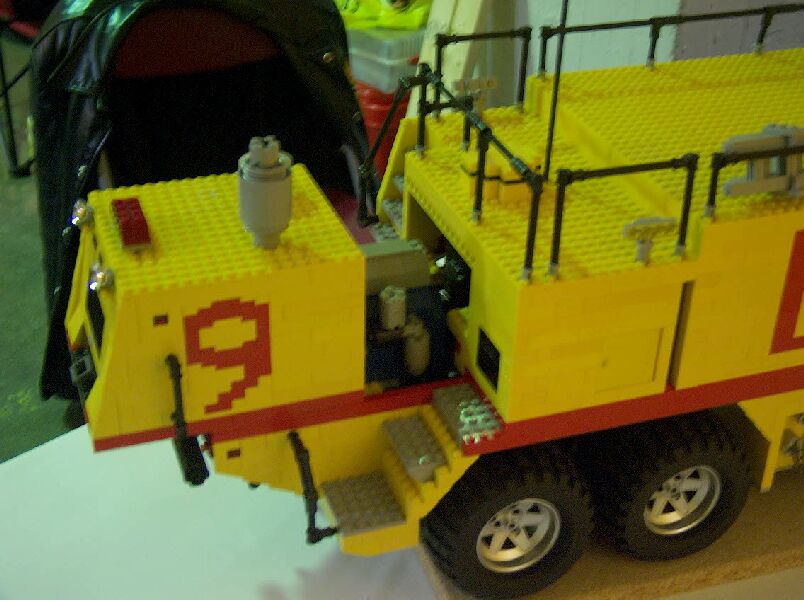 firetruck3.jpg