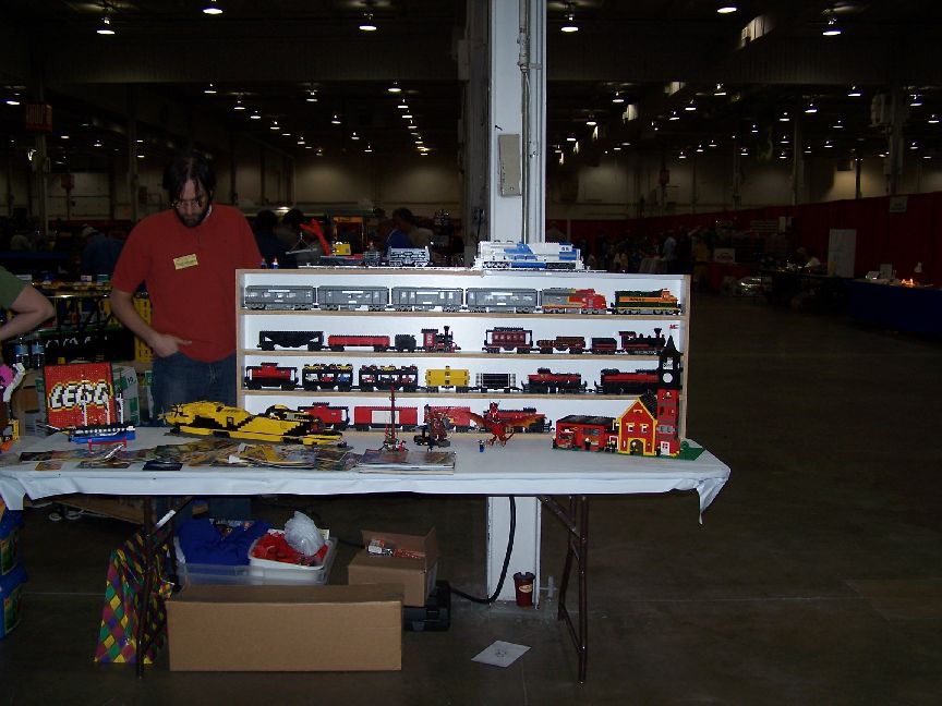 trainandtoyshowmay2006_031.jpg