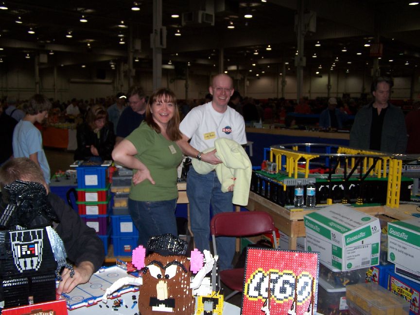 trainandtoyshowmay2006_034.jpg
