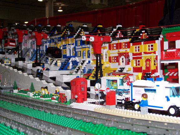 trainshowapril23_006.jpg