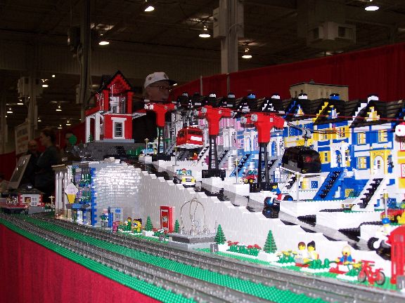 trainshowapril23_007.jpg