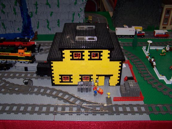 trainshowapril23_014.jpg