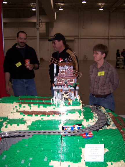 trainshowapril23_024.jpg