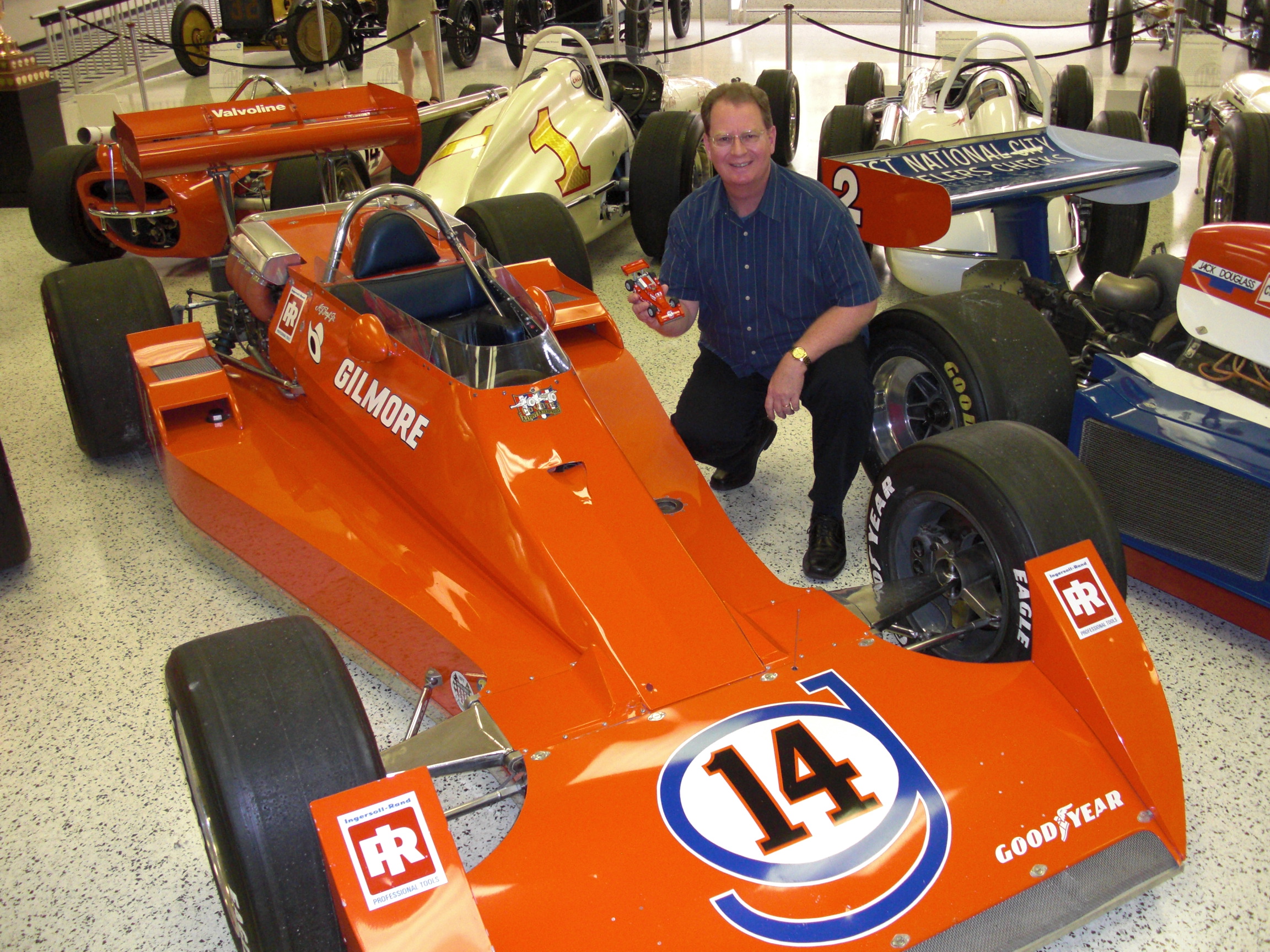 hof_foyt_77_a.jpg