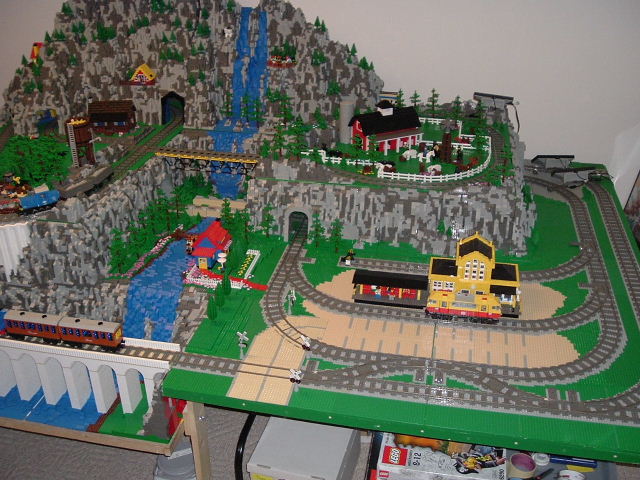 2005_0202image0003.jpg